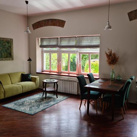 דירות Srebrna Góra Apartament W Starej Szkole מראה חיצוני תמונה