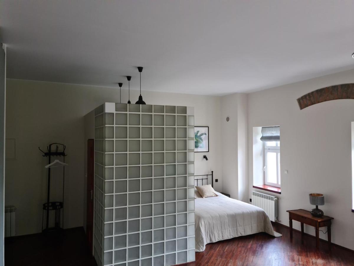 דירות Srebrna Góra Apartament W Starej Szkole מראה חיצוני תמונה