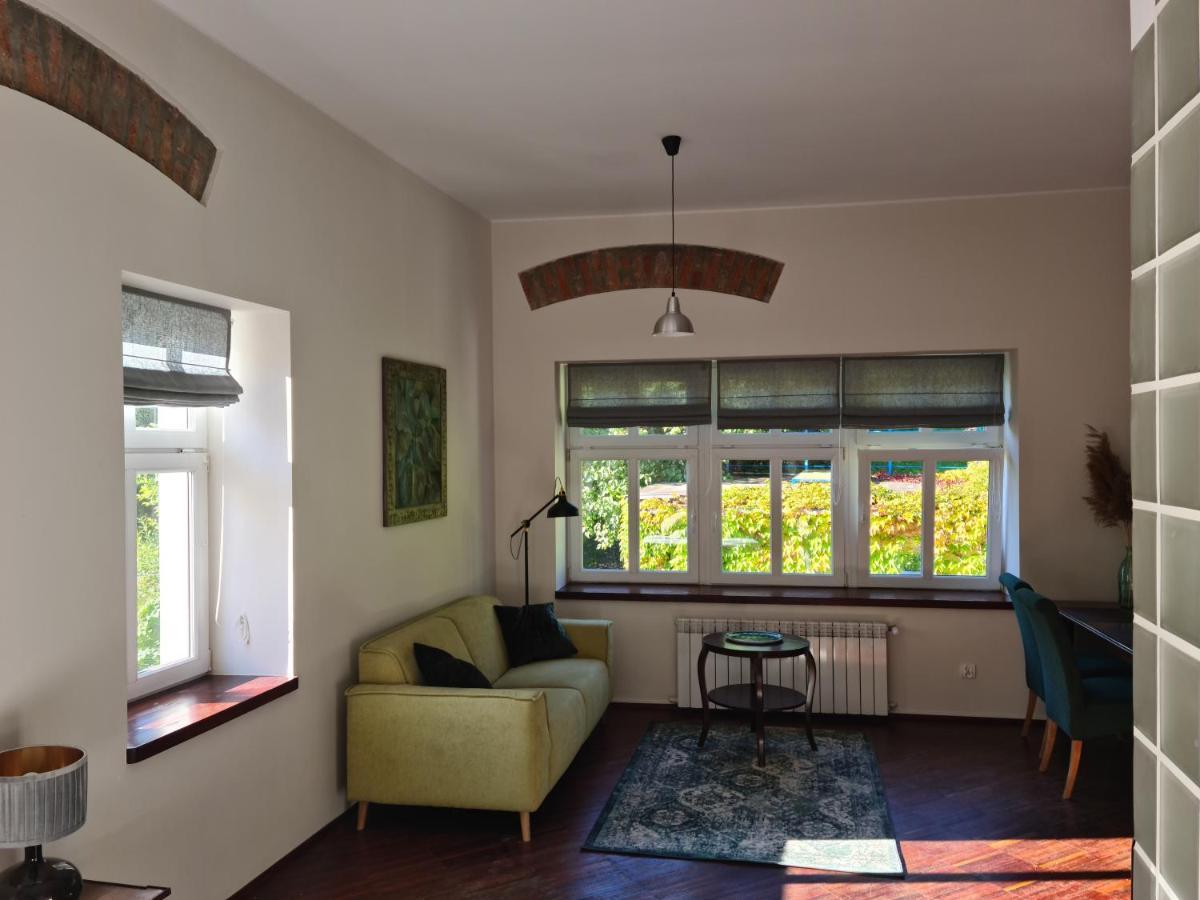 דירות Srebrna Góra Apartament W Starej Szkole מראה חיצוני תמונה